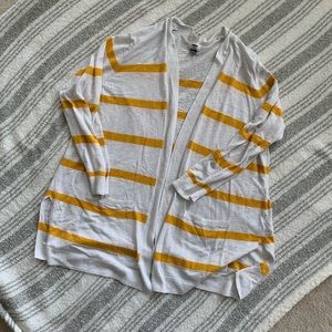 Woman’s Old Navy Cardigan